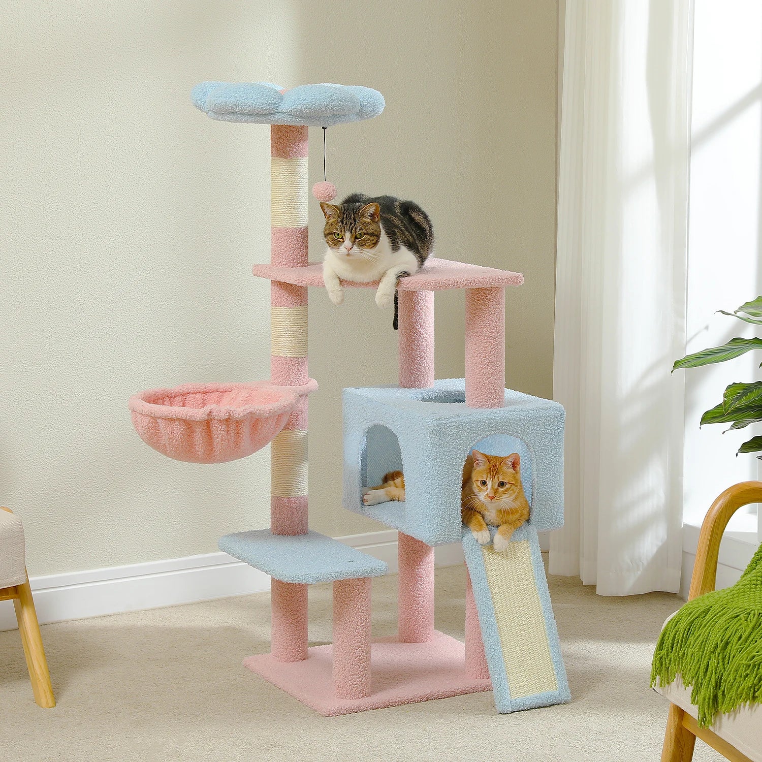 Arbre à chat fleur 5 niveaux - en bois massif, condo douillet et rampe d'accès